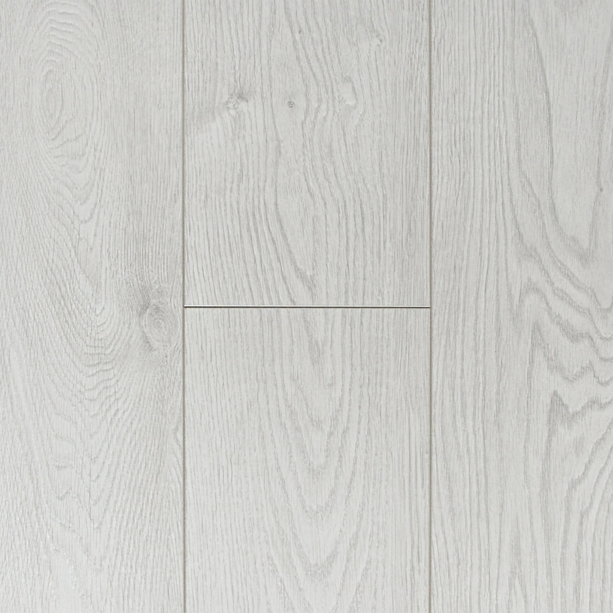 Laminate flooring PRK904 8mm AC4/32 AGT Alp Effect V4