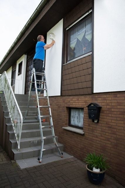 TELE VARIO Aluminium Telescopic Ladder with 4 Arm Extensions