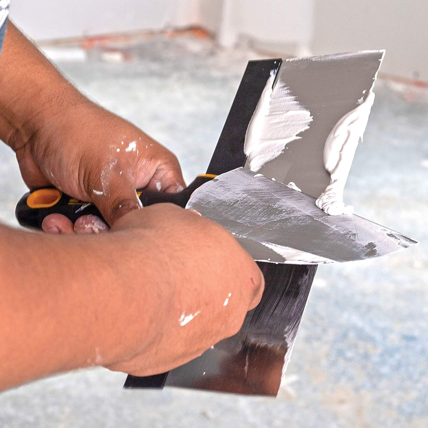 8" Stainless Steel Putty Knife - Soft Grip Handle