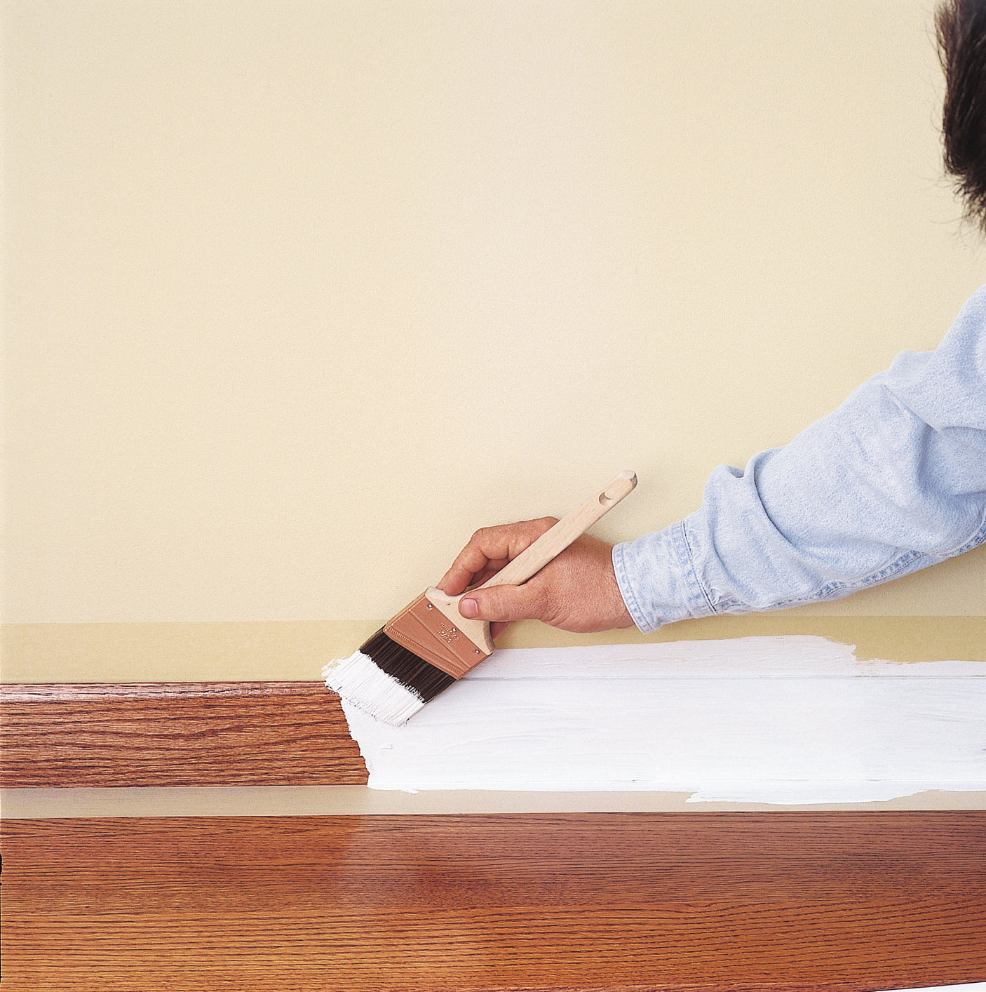 ZINSSER BIN AQUA Блокиращ грунд против петна и миризми / 1L