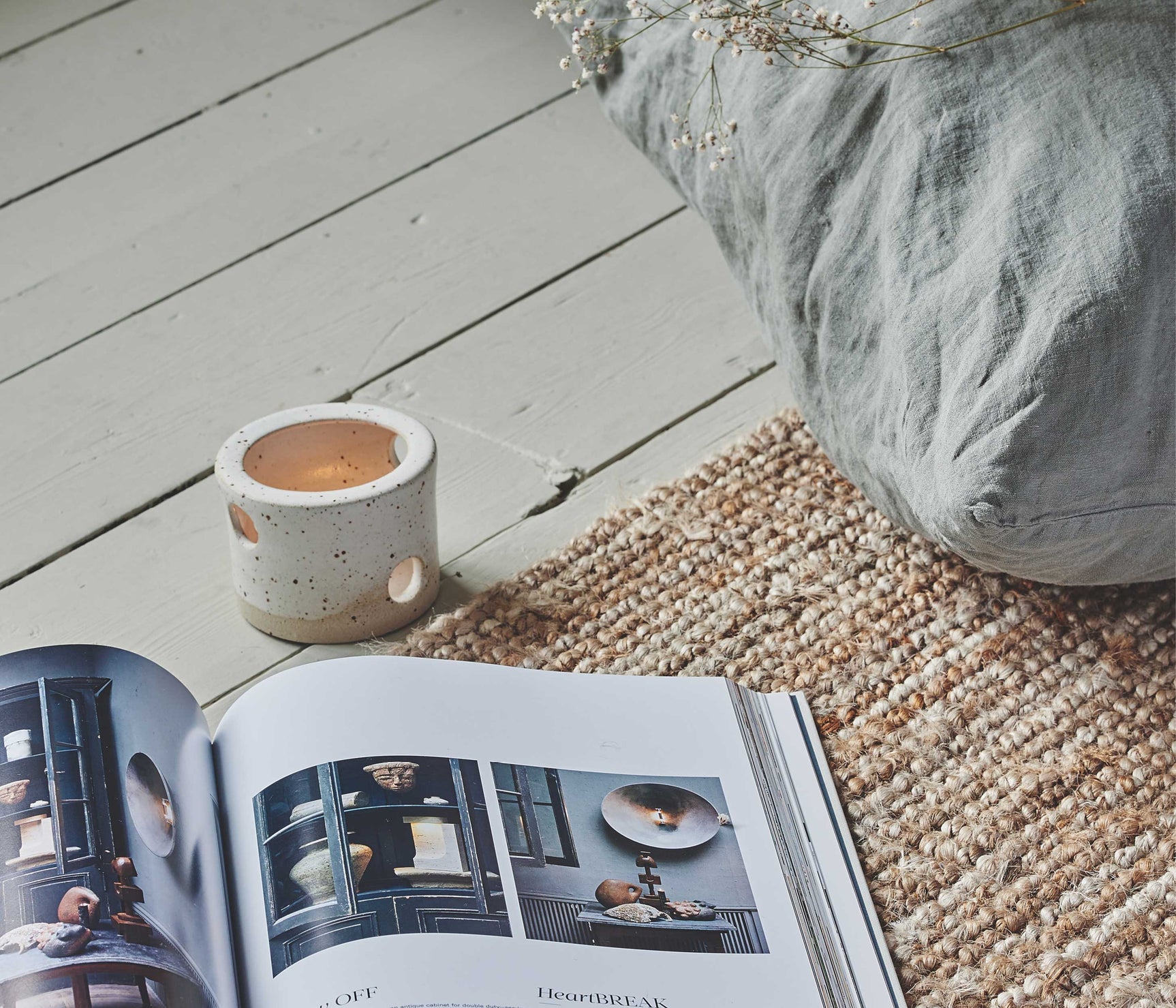 Rust Oleum Chalky Finish Floor Paint / Winter grey 2.5L