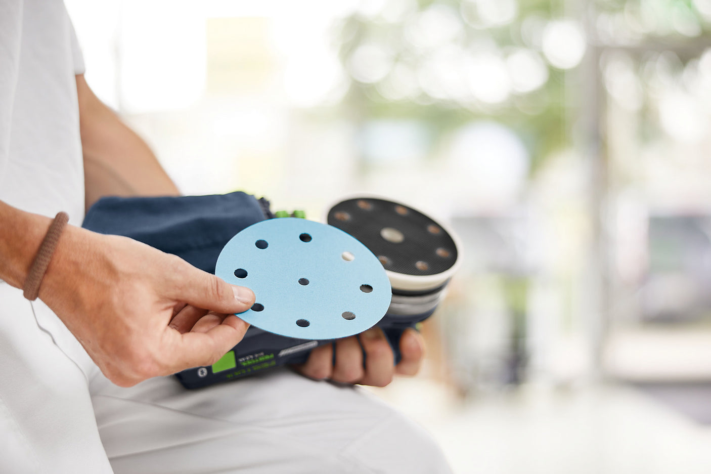 Festool Акумулаторна ексцентършлайф машина ETSC 2 125-Basic