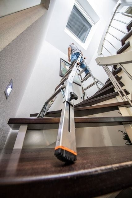 TELE VARIO Алуминиева телескопична стълба с 4-удължителя за рамена