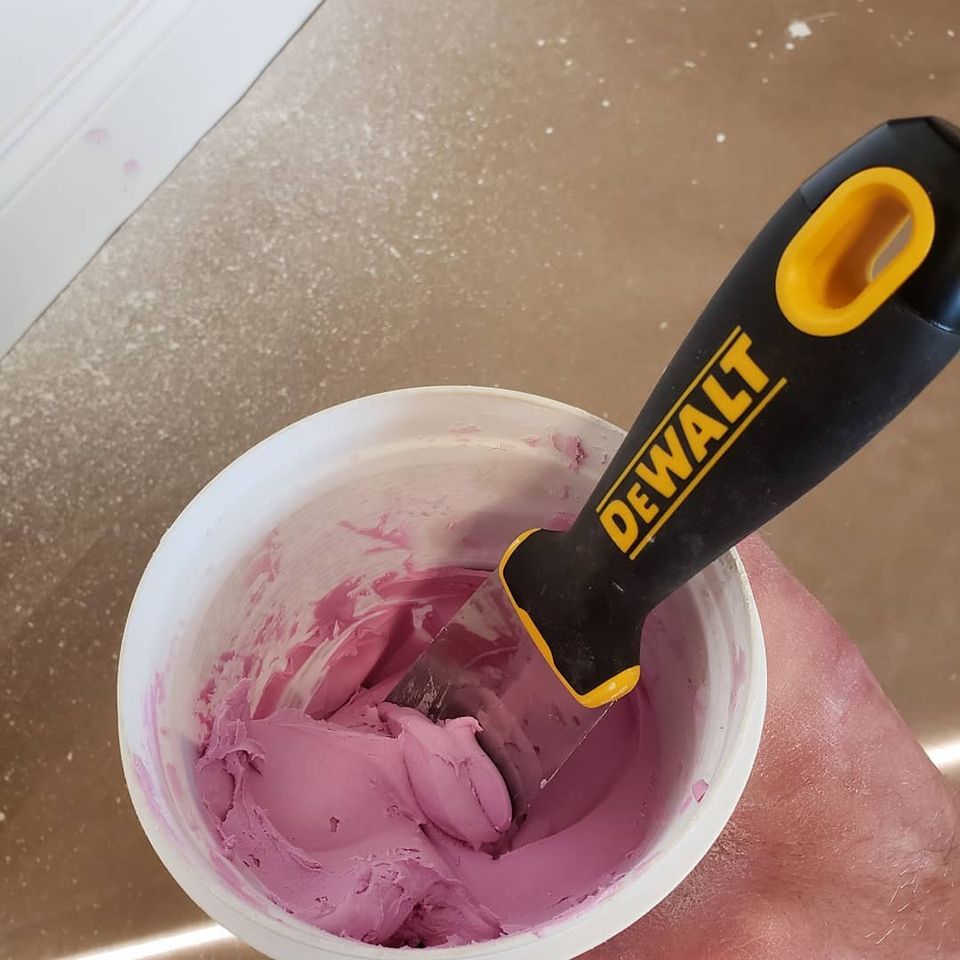 DeWALT Професионална Шпакла 2"/ 50mm с гумирана ръкохватка