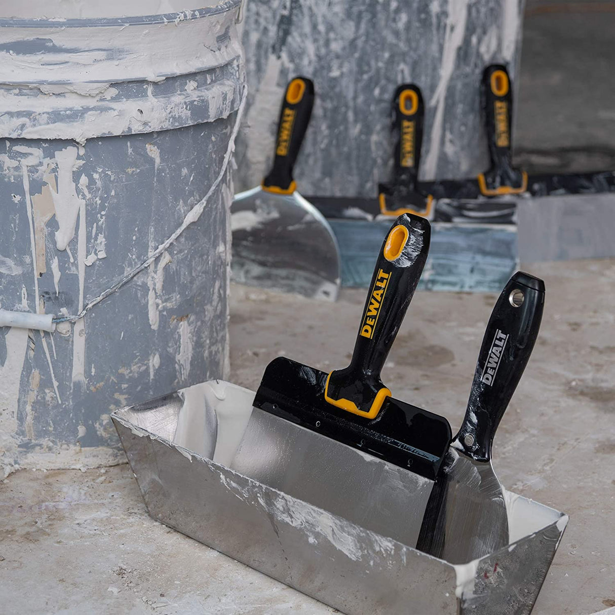 DeWalt професионален инструмент — изглед на корпуса и ергономия