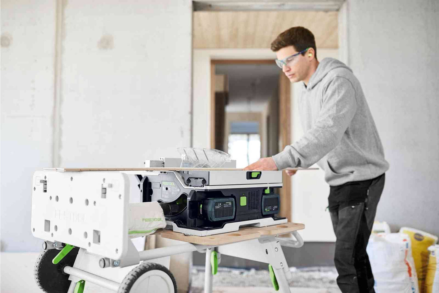Festool Cordless table saw CSC SYS 50 EBI-Basic