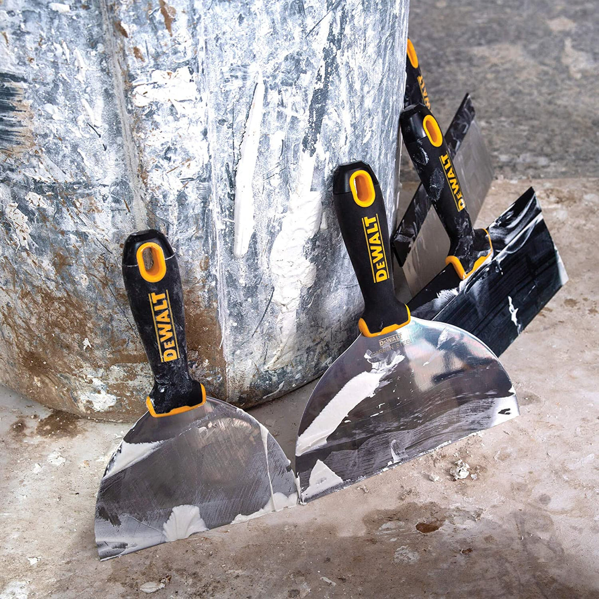 DeWalt професионален инструмент — комплектация и аксесоари