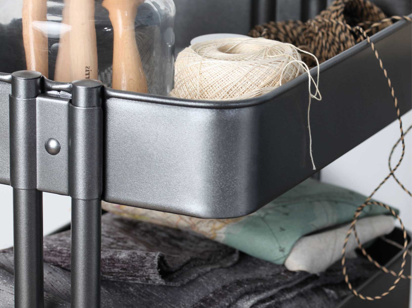 RUST OLEUM Черен Металик Спрей 400мл