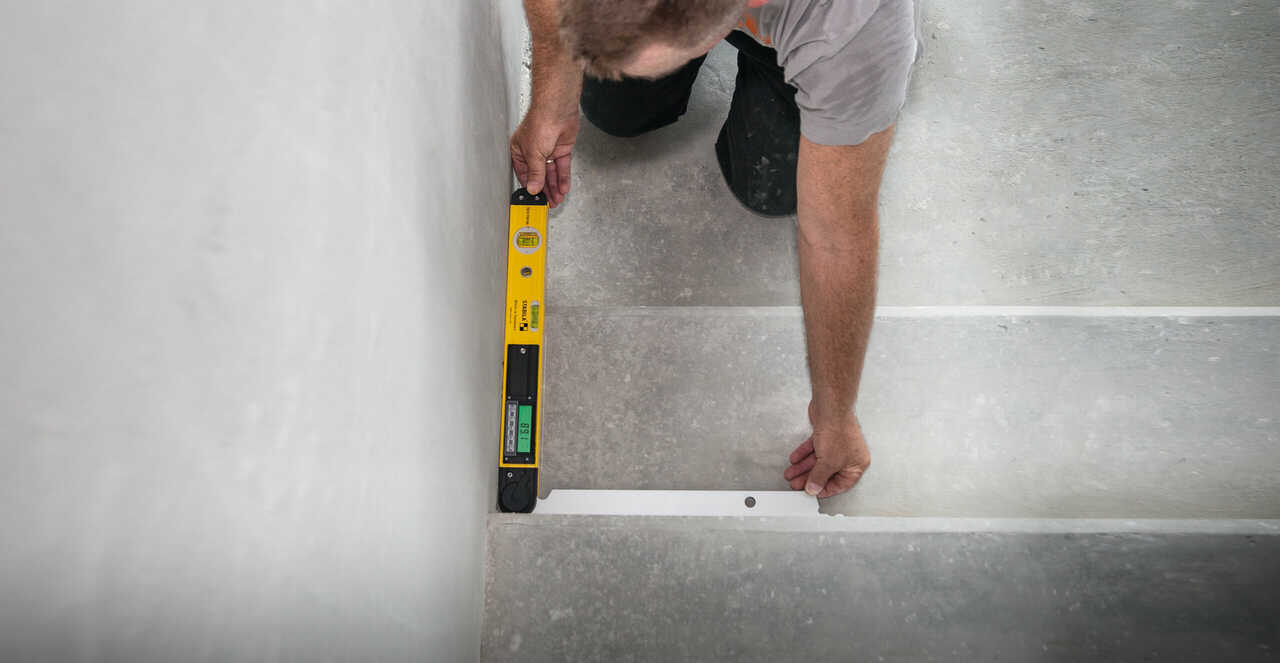 STABILA TECH 700 DA digital electronic angle finder, 45cm