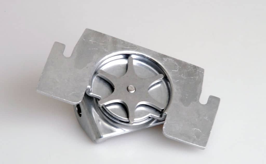 TAPEPRO TWISTER Телескопична дръжка за кутия