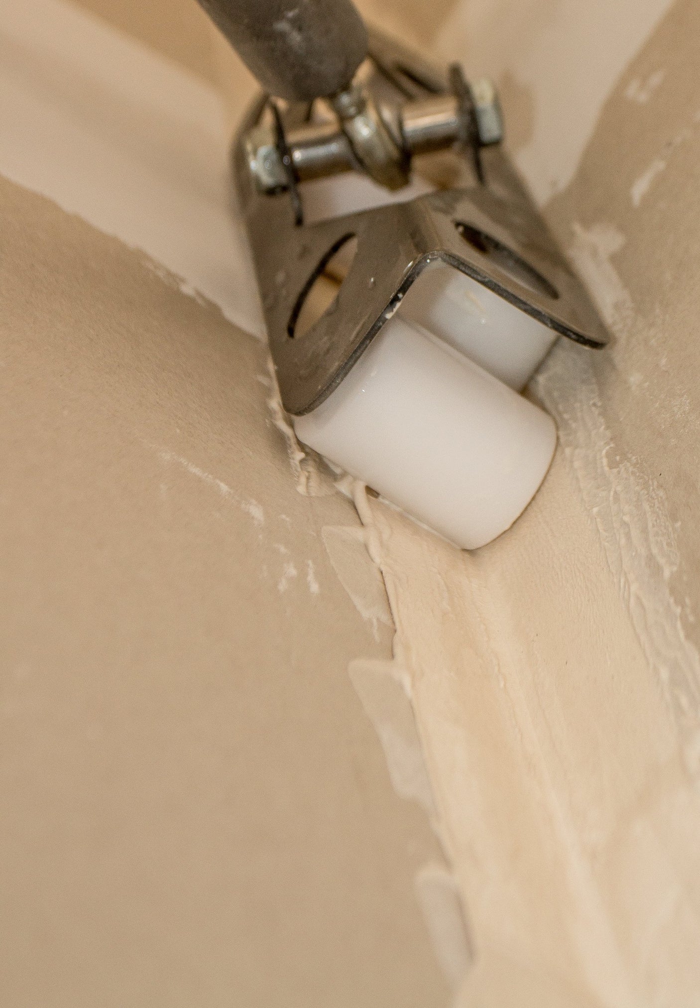 Ролер за вътрешни ъгли с телескопична дръжка Wall- Top