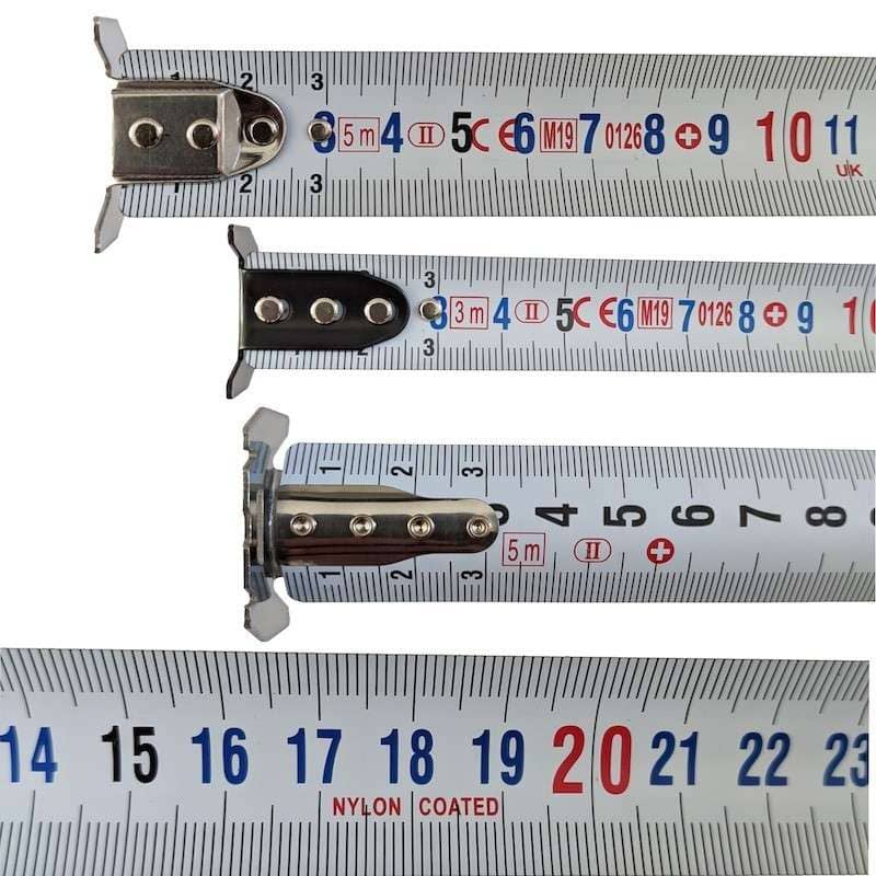 Specialist+ Премиум Ролетка 3m x 19mm