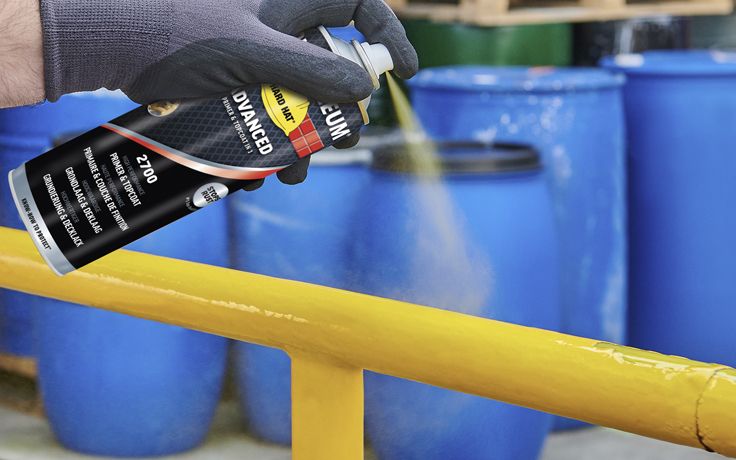 RUST OLEUM HARD HAT® ADVANCED Спрей грунд и топ лак в 1/Flat pure white satin 500ml