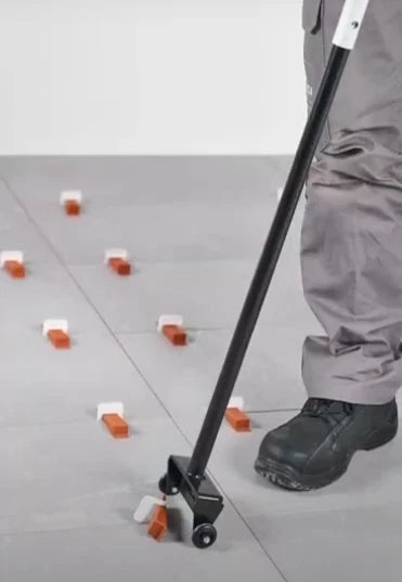 Raimondi CLIPDOZER MK2 — Уред за премахване на клинове за нивелираща система