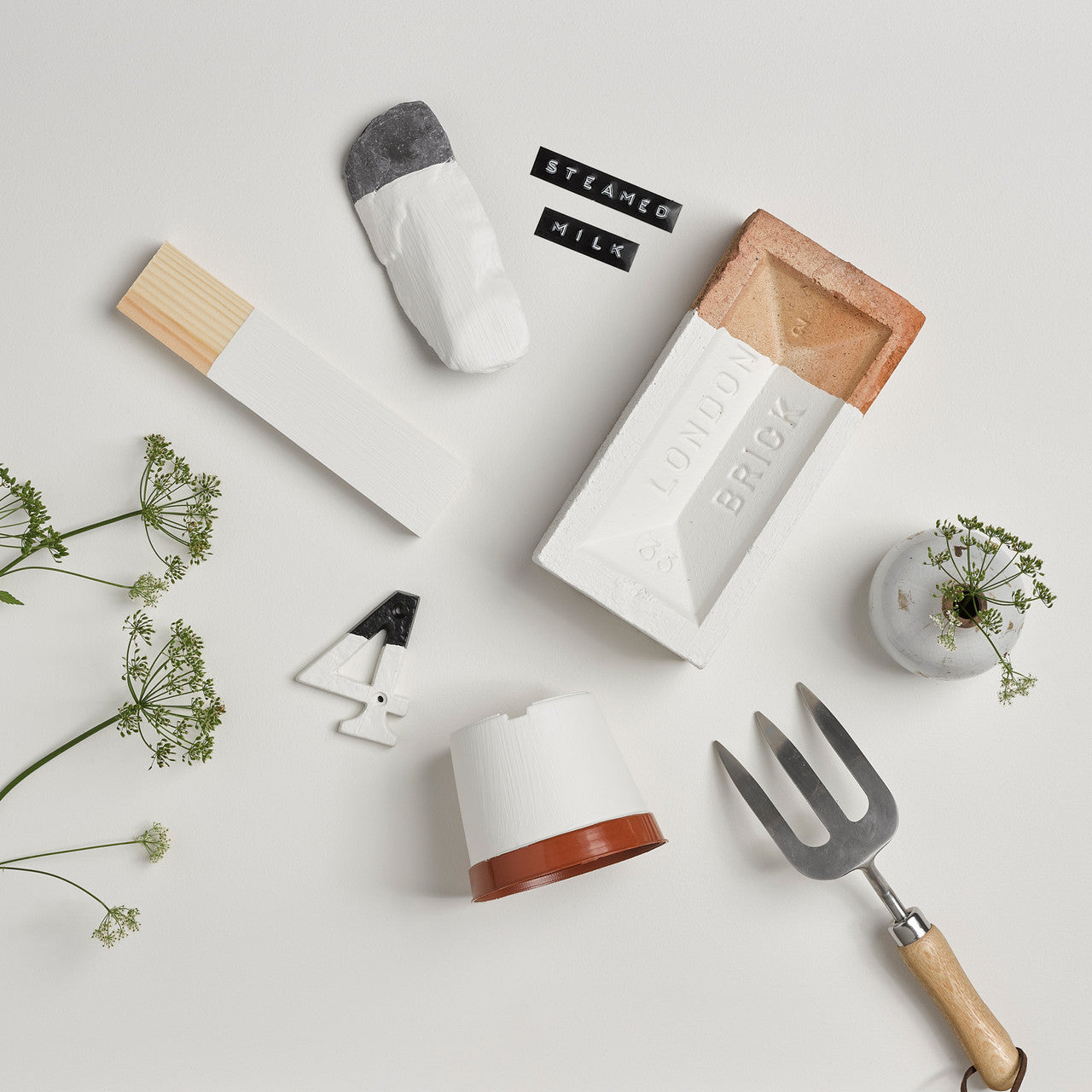 Rust Oleum Тебеширена боя за градинa/Steamed Milk 125ml