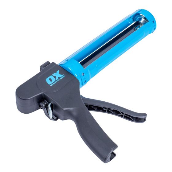 OX Tools PRO инструмент за строителство в действие — професионална употреба